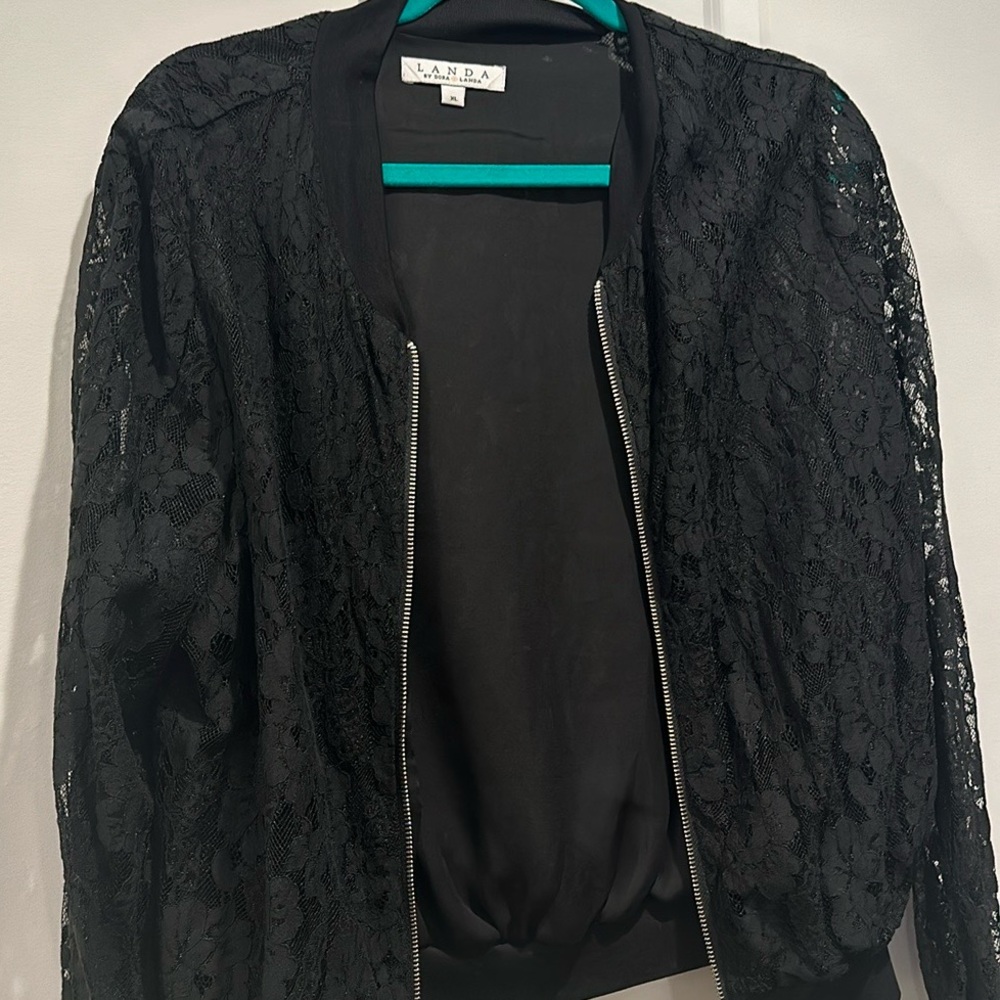 Landa by Dora Landa Lace Jacket XL